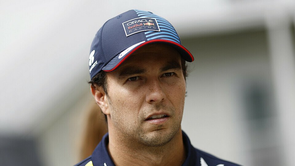 Red Bull-Fahrer Sergio Perez im Paddock