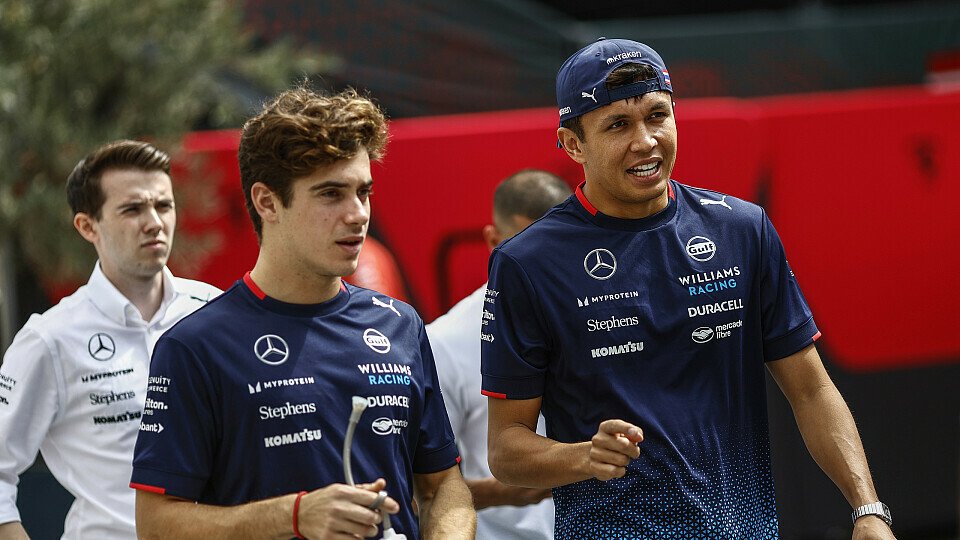 Williams-Duo Franco Colapinto and Alexander Albon in the Paddock