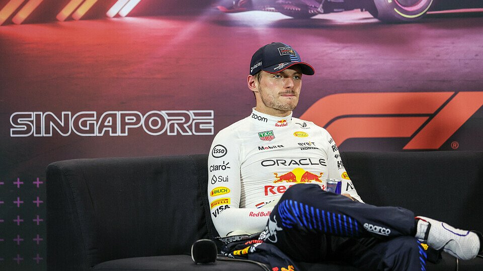 Max Verstappen bei der FIA Pressekonferenz nach dem Großen Preis von Singapur