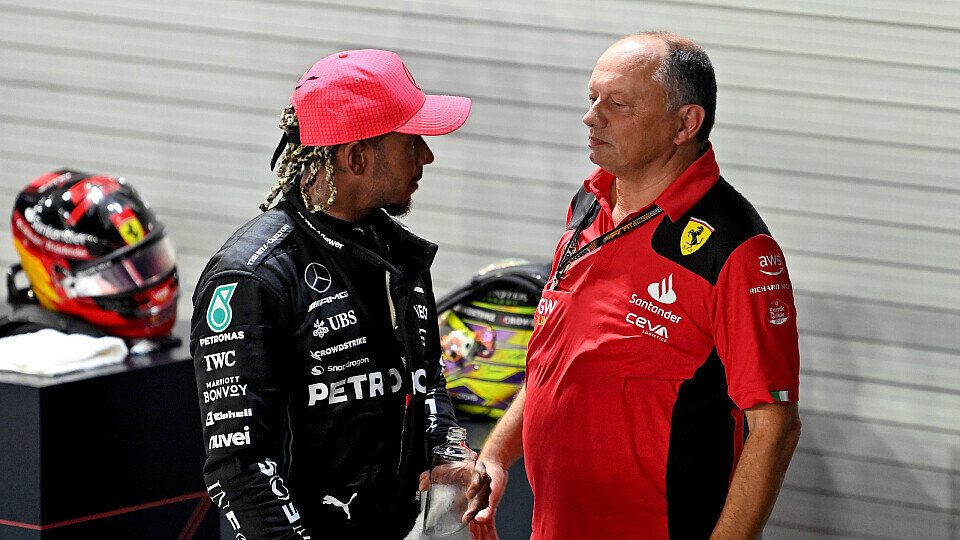 Lewis Hamilton und Fred Vasseur nach dem Singapur-GP 2023.
