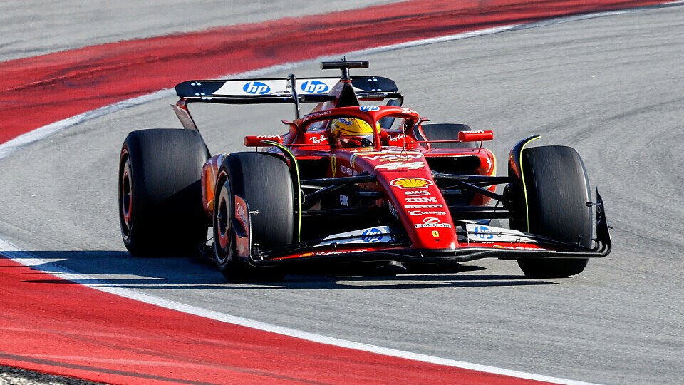Lewis Hamilton im Ferrari fährt beim Reifentest mit 2026er-Pirellis in Barcelona