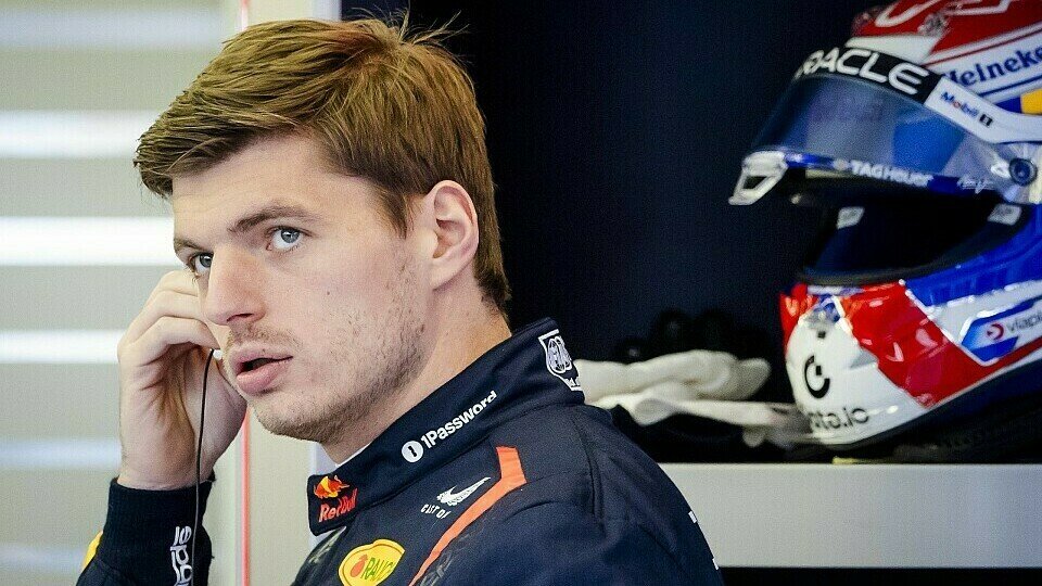 Red Bull-Fahrer Max Verstappen in der Box