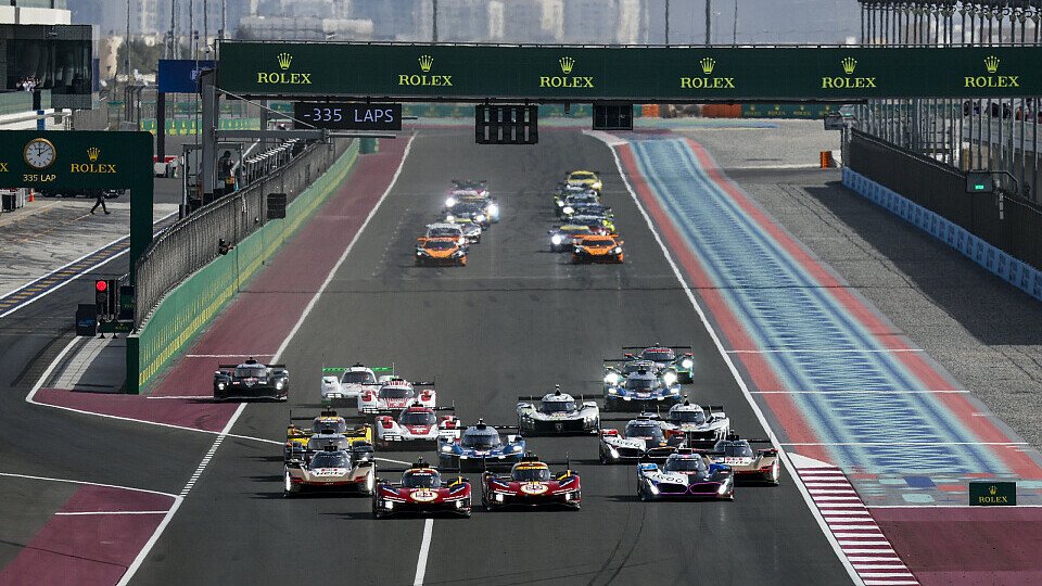 WEC, Katar, #51, Ferrari, Pier Guidi, Giovinazzi, Calado, Start WEC, Katar, #51, Ferrari, Pier Guidi, Giovinazzi, Calado, Start