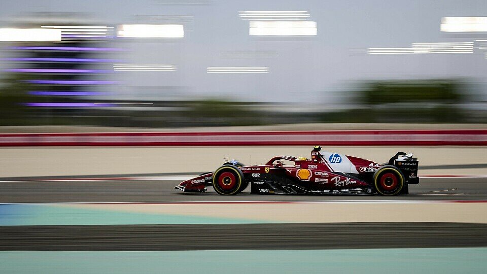 Ferrari-Fahrer Lewis Hamilton Ferrari-Fahrer Lewis Hamilton