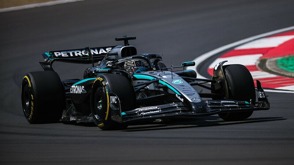 George Russell im Mercedes