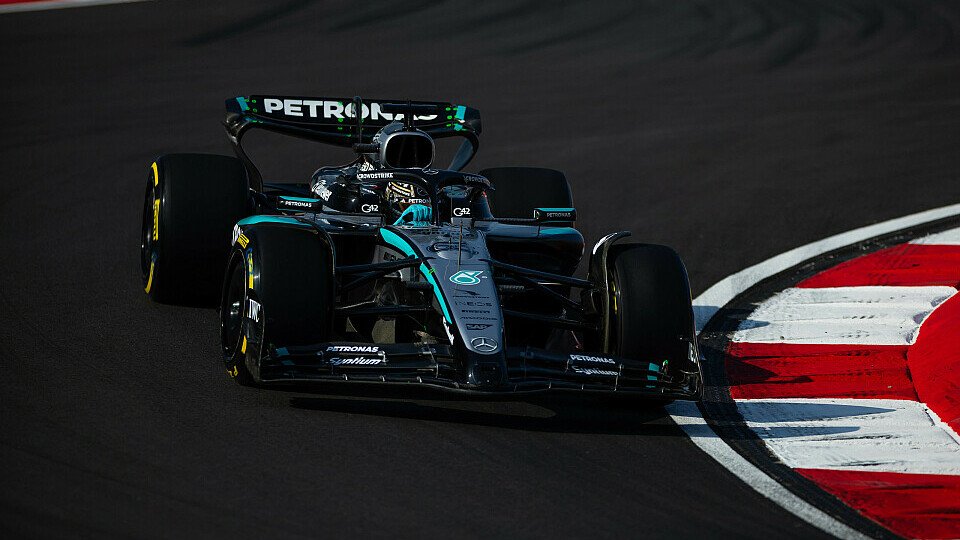 George Russell im Mercedes