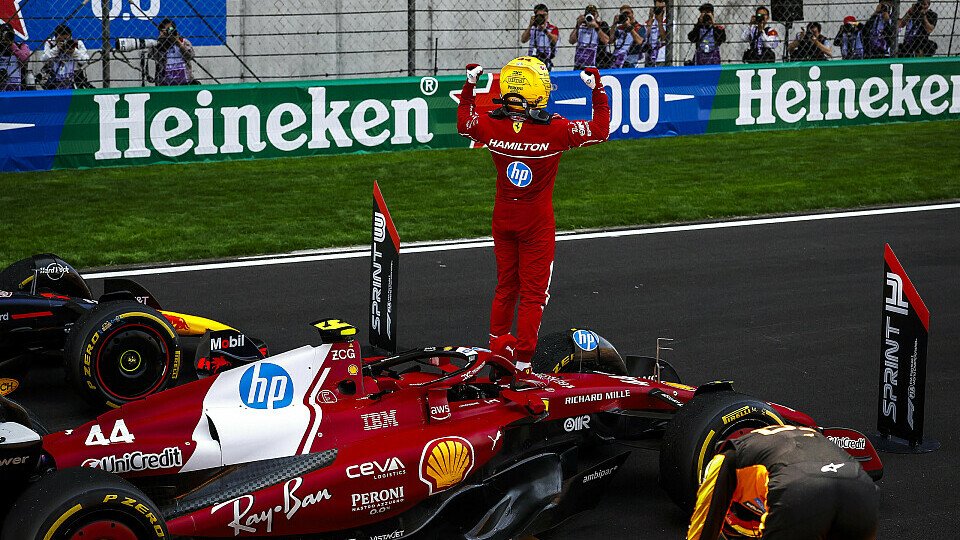 Lewis Hamilton erzielt im Ferrari den ersten Sieg für sein neues Team beim Sprint-Rennen in Shanghai
