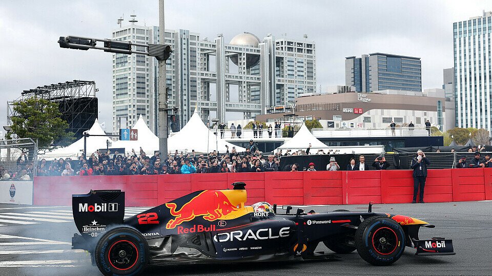 Red Bull Showrun in Tokio Red Bull Showrun in Tokio
