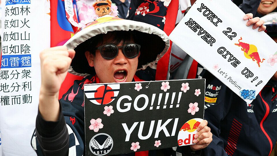 Japanische Formel-1-Fans von Yuki Tsunoda