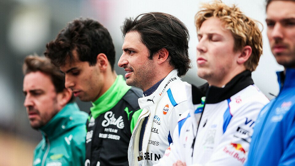 Fahrerparade mit Fernando Alonso, Gabriel Bortoleto, Carlos Sainz Jr., Liam Lawson und Pierre Gasly Fahrerparade mit Fernando Alonso, Gabriel Bortoleto, Carlos Sainz Jr., Liam Lawson und Pierre Gasly