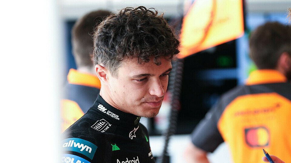 McLaren-Pilot Lando Norris in der Garage McLaren-Pilot Lando Norris in der Garage