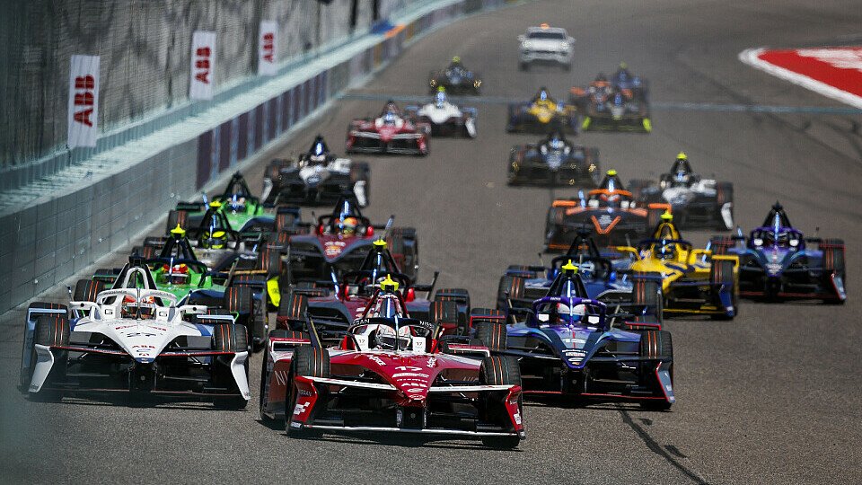Der Start zum Miami ePrix 2025