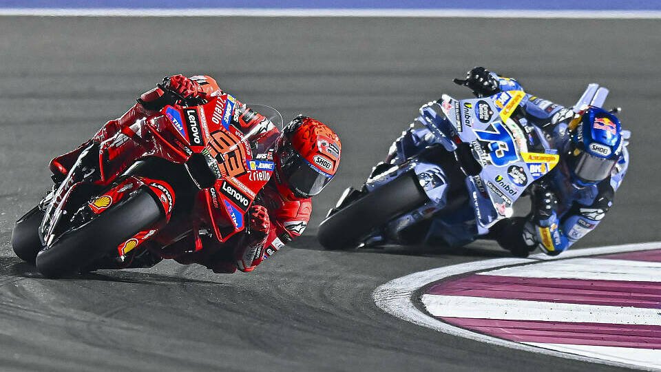 Marc und Alex Marquez krachten in Kurve eins des Katar-GPs ineinander, Foto: IMAGO / Xinhua