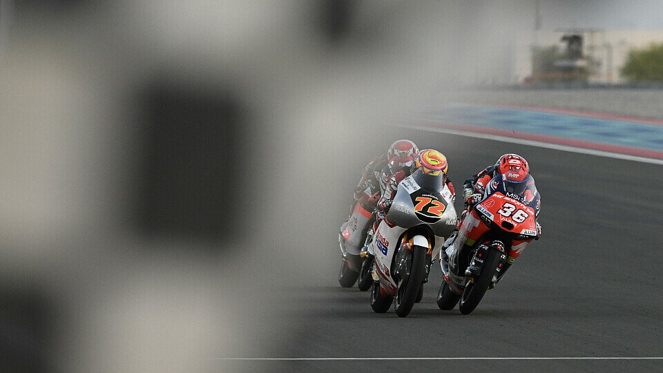 Angel Piqueras siegte im Katar-GP nach Fotofinish, Foto: MotoGP Press