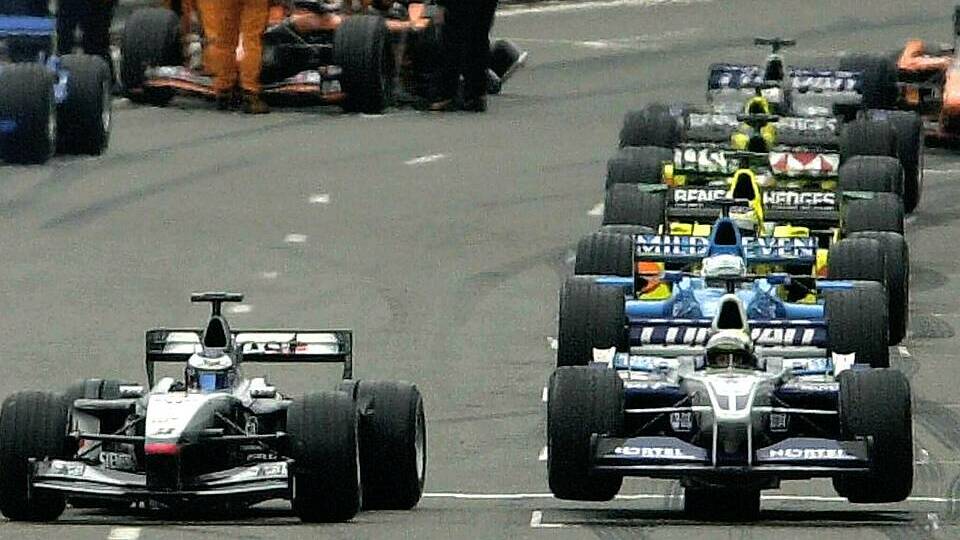 Ralf Schumacher bleibt beim Restart aufgebockt stehen