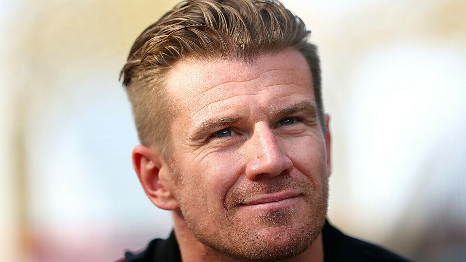 Sauber-Fahrer Nico Hülkenberg im Paddock