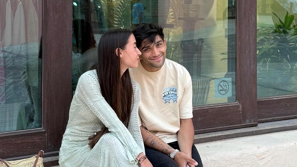 Jorge Martin mit Freundin Maria nach Verlassen des Krankenhauses in Katar