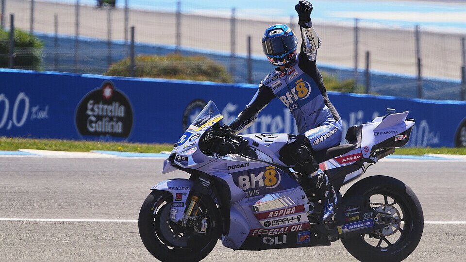 Sieger Alex Marquez (BK8 Gresini Racing MotoGP) im Ziel