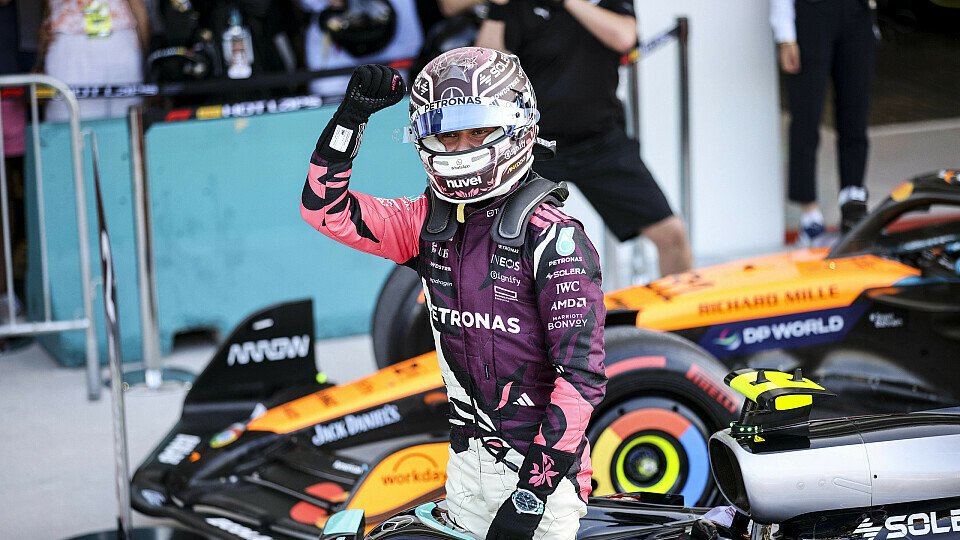Sprint-Polesetter Kimi Antonelli (Mercedes) kommt im Parc Ferme an