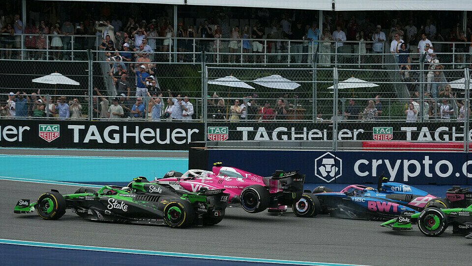 Startcrash zwischen Jack Doohan und Liam Lawson in Miami