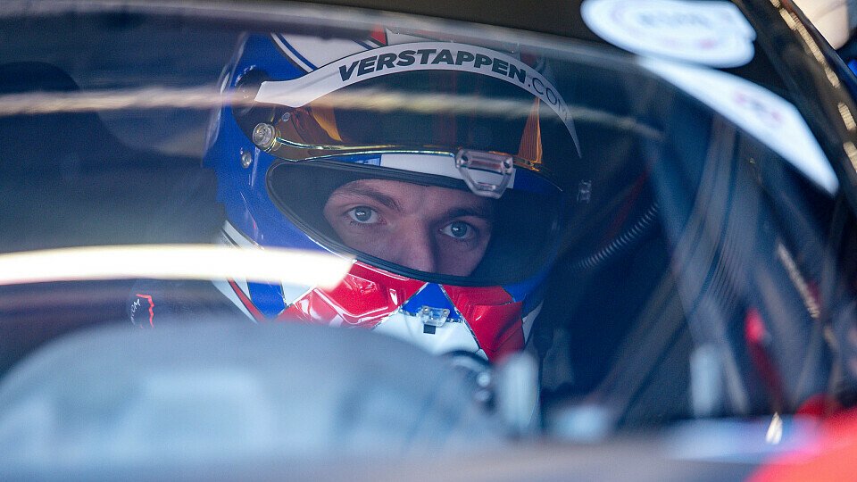 Max Verstappen bei den Probe- und Einstellfahrten der NLS (VLN) im Ferrari 296 GT3 auf der Nürburgring-Nordschleife; Portrait Max Verstappen bei den Probe- und Einstellfahrten der NLS (VLN) im Ferrari 296 GT3 auf der Nürburgring-Nordschleife; Portrait