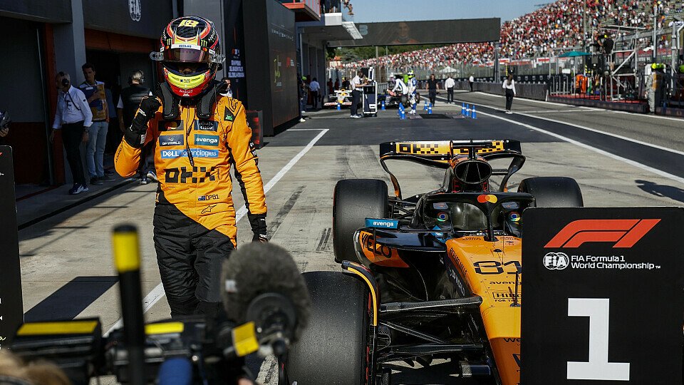 Polesetter Oscar Piastri (McLaren) im Parc Ferme