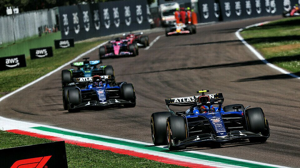 Carlos Sainz Jr. vor Williams-Teamkollege Alexander Albon Carlos Sainz Jr. vor Williams-Teamkollege Alexander Albon