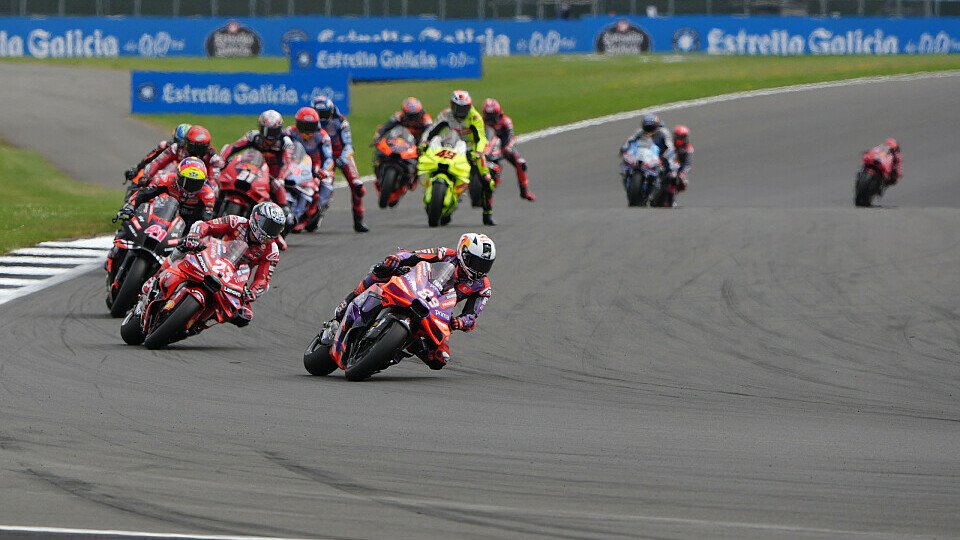Die MotoGP fährt 2025 früher als üblich in Silverstone, Foto: IMAGO / Graham Holt FocusXS