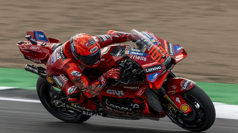 Marc Marquez fuhr im 1. Freien Training in einer eigenen Liga, Foto: IMAGO / Action Plus