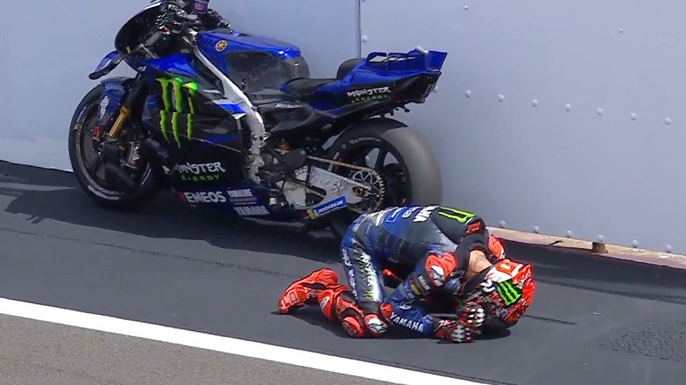 Fabio Quartararo war nach seinem Aus in Silverstone am Boden zerstört, Foto: Screenshot/MotoGP.com