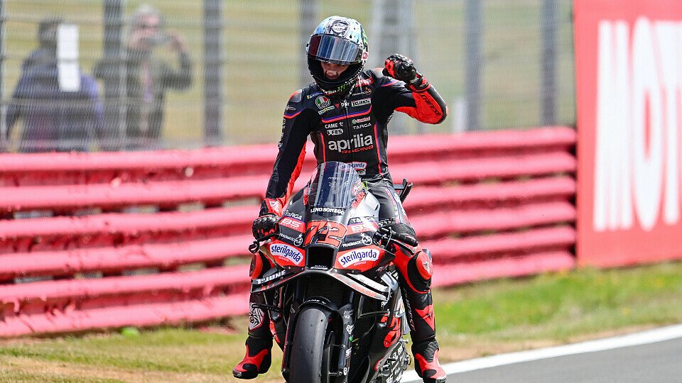 Marco Bezzecchi triumphiert im MotoGP-Chaos, Foto: IMAGO / Pro Sports Images