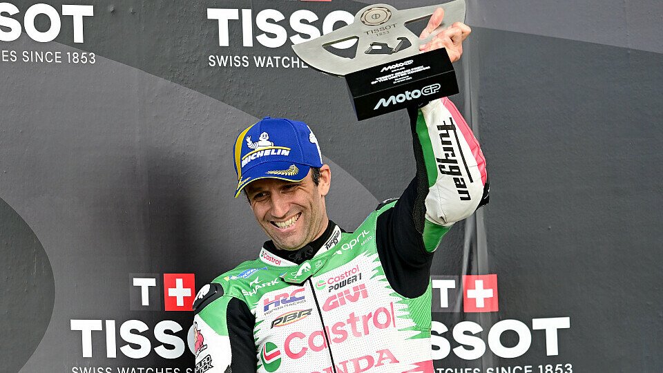 Johann Zarco feiert Platz Zwei in Silverstone Johann Zarco feiert Platz Zwei in Silverstone