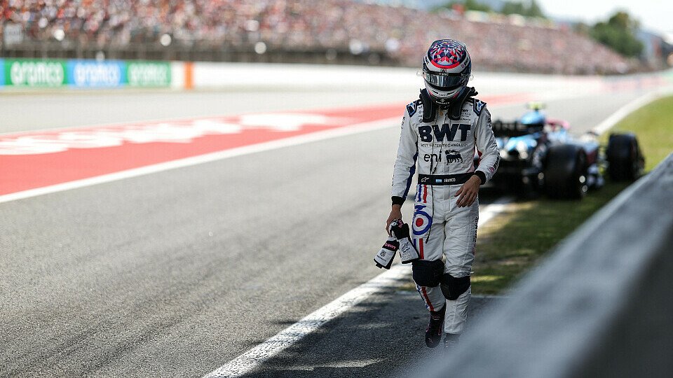 Franco Colapinto steigt aus dem Alpine aus Franco Colapinto steigt aus dem Alpine aus