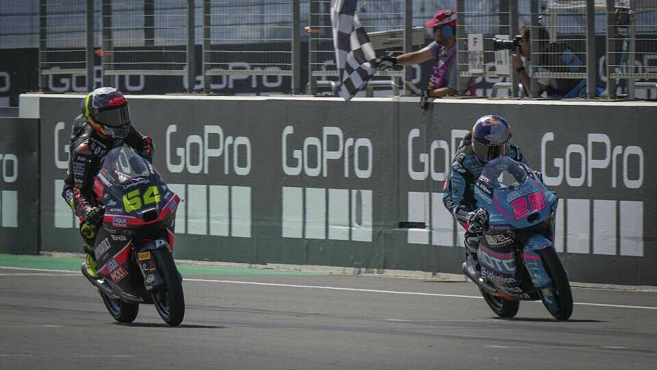 David Munoz gewann in Aragon sein erstes Moto3-Rennen vor Maximo Quiles, Foto: IMAGO / CordonPress