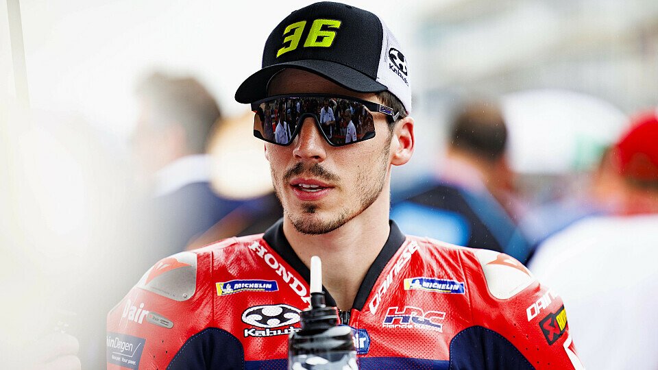 Joan Mir fiel am MotoGP-Samstag in Barcelona negativ auf, Foto: IMAGO / Action Plus