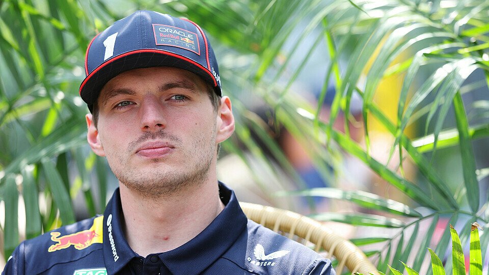 Red Bull-Fahrer Max Verstappen im Paddock