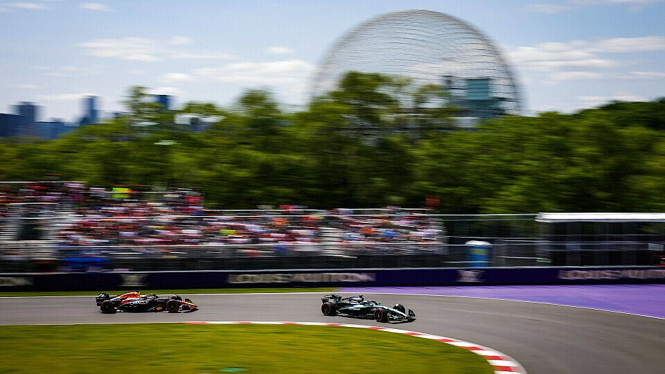 Max Verstappen jagt in Kanada George Russell
