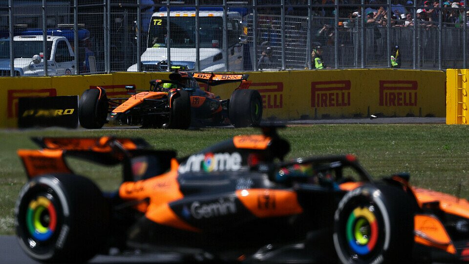 Oscar Piastri passiert die Unfallstelle vom gecrashten McLaren-Teamkollegen Lando Norris