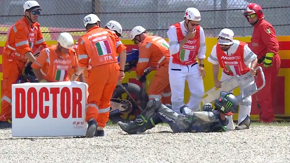 Fabio Quartararo verletzte sich bei einem Sturz an der linken Schulter, Foto: Screenshot/MotoGP.com