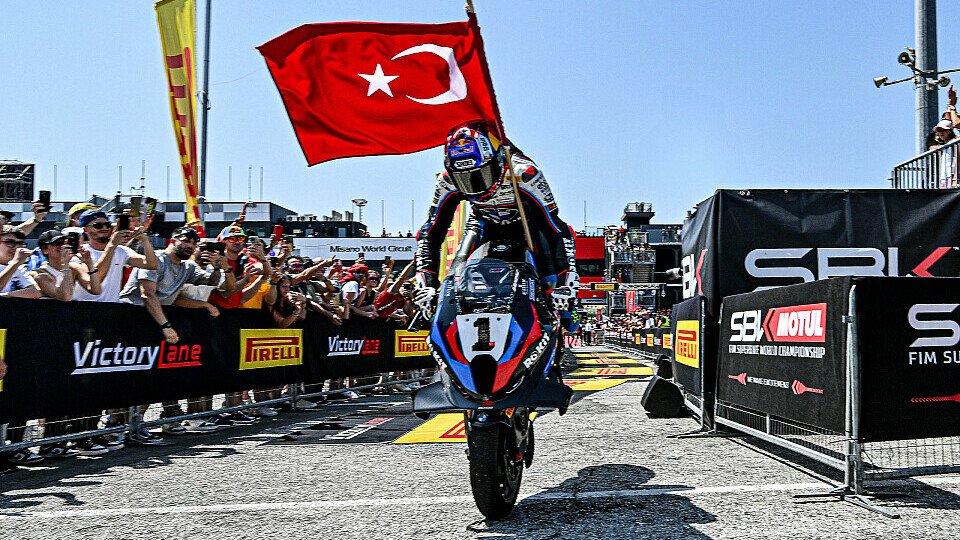In der Superbike-WM ist Toprak Razgatlioglu mit der #1 unterwegs, Foto: IMAGO / ABACAPRESS In der Superbike-WM ist Toprak Razgatlioglu mit der #1 unterwegs, Foto: IMAGO / ABACAPRESS