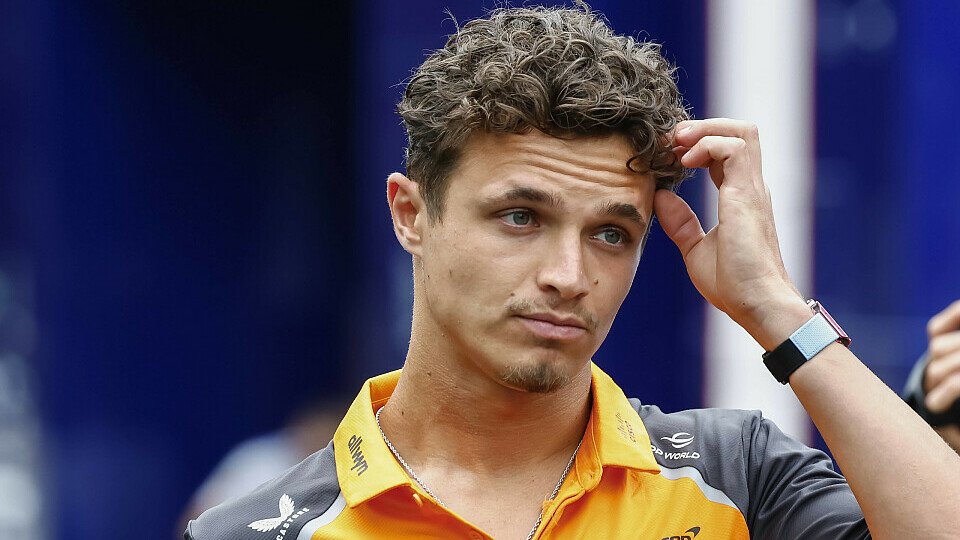 McLaren-Fahrer Lando Norris im Paddock