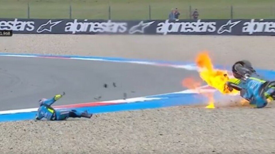 Ai Ogura stürzt im MotoGP-Training von Assen