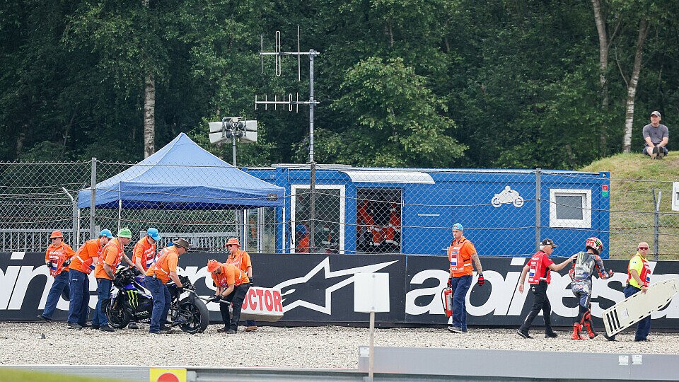 Fabio Quartararo kam im MotoGP-Sprint von Assen kurz vor Schluss zu Sturz, Foto: Tobias Linke Fabio Quartararo kam im MotoGP-Sprint von Assen kurz vor Schluss zu Sturz, Foto: Tobias Linke