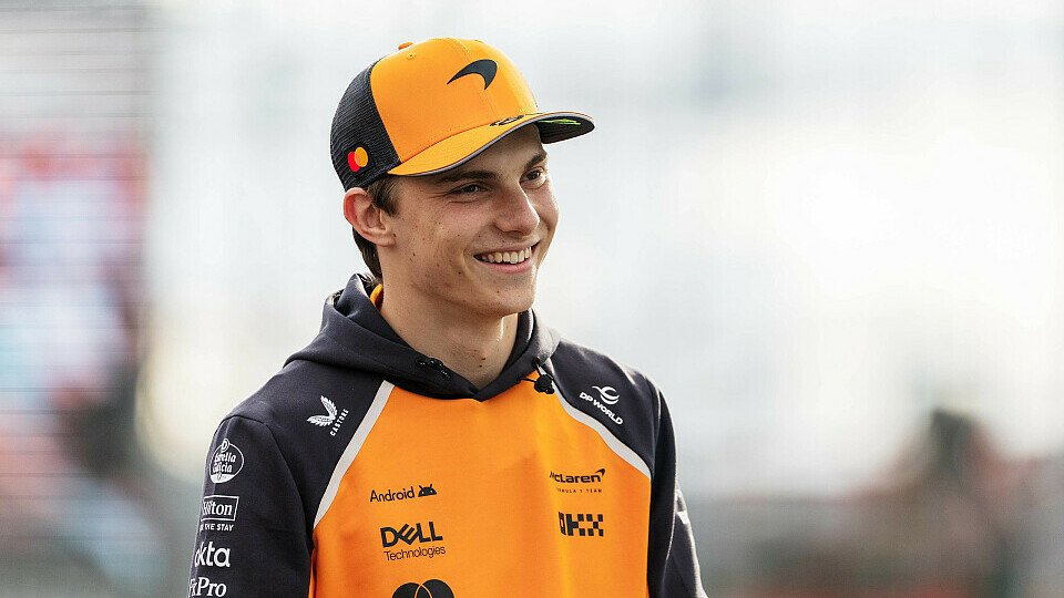 McLaren-Fahrer Oscar Piastri im Paddock