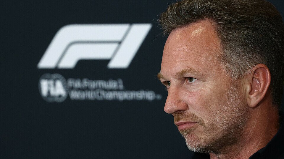 Red Bull-Teamchef Christian Horner in der Pressekonferenz