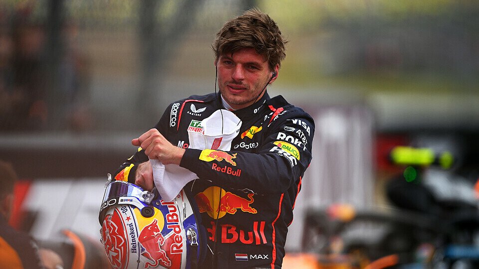 Red Bull-Pilot Max Verstappen kommt als Polesetter im Parc Ferme an