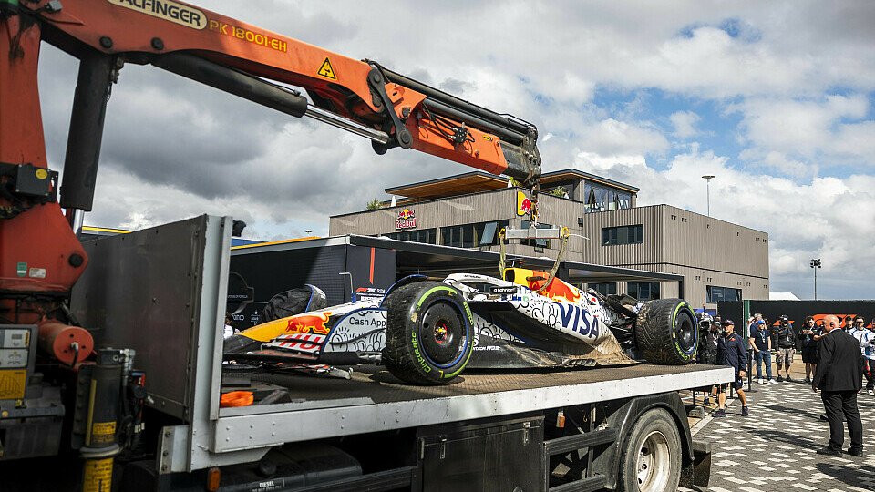 Isack Hadjars Racing Bull nach Crash in Silverstone.