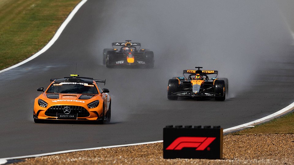 F1-Safety-Car