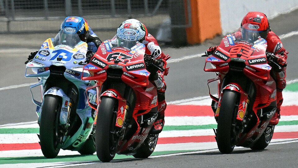 Francesco Bagnaia kämpft gegen die Marquez-Brüder