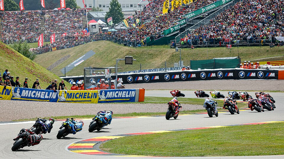 Start zum GP Deutschland auf dem Sachsenring